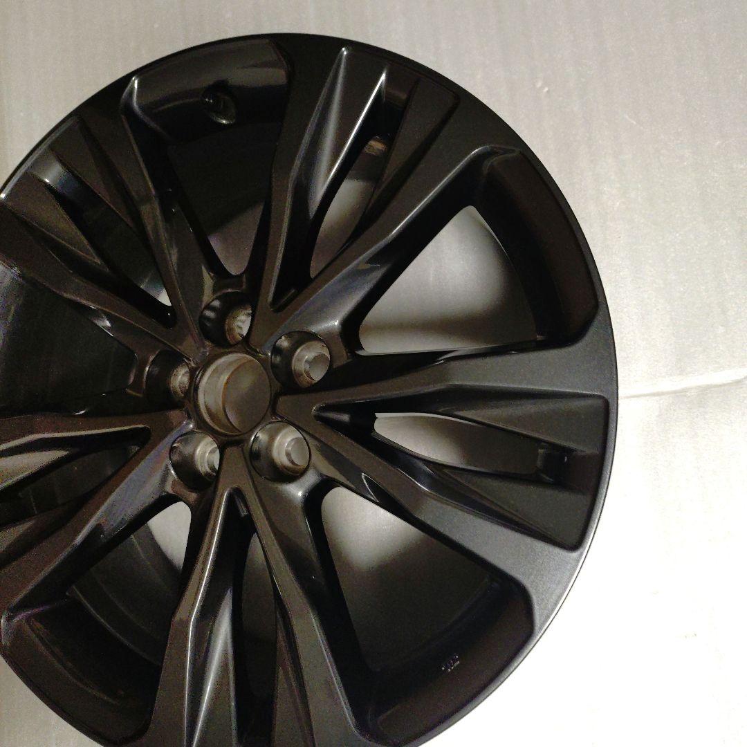 美品、カローラツーリングハイブリッド、純正品17インチアルミホイール1本