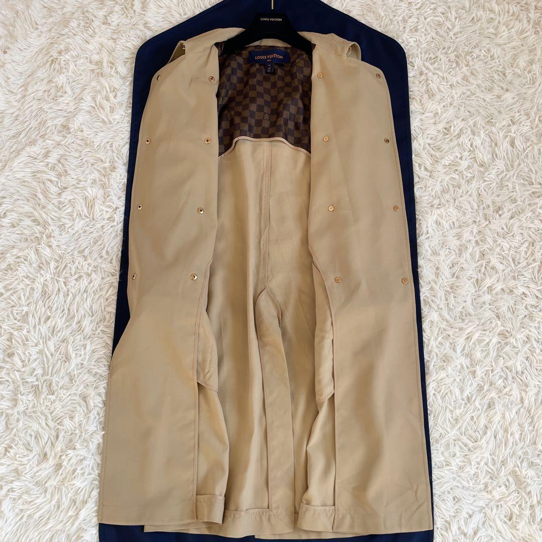未使用級　ルイヴィトン　トレンチコート　ダミエ　レザーベルト　金ボタン　ベージュ