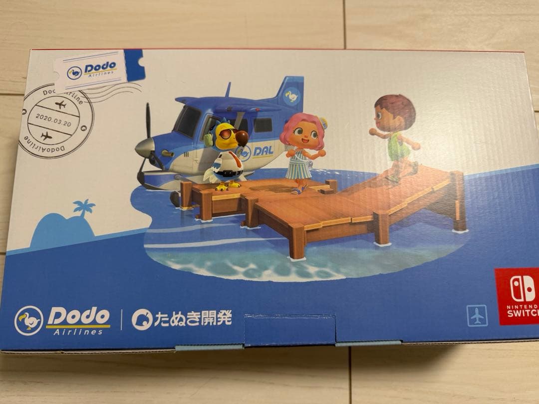 美品 Nintendo Switch 本体 (どうぶつの森デザイン)