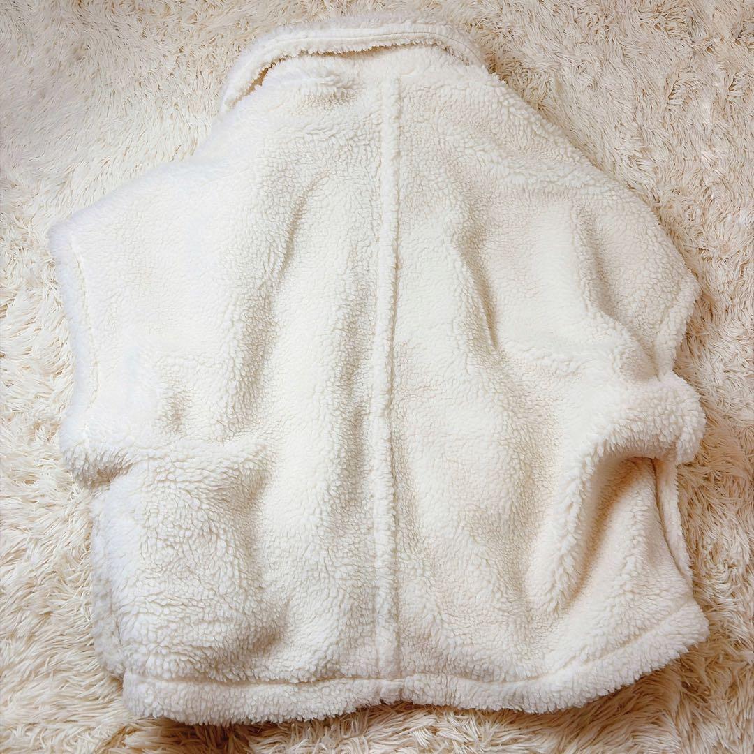 【美品】birthdaybash バースデーバッシュ　ボアポンチョ　ホワイト