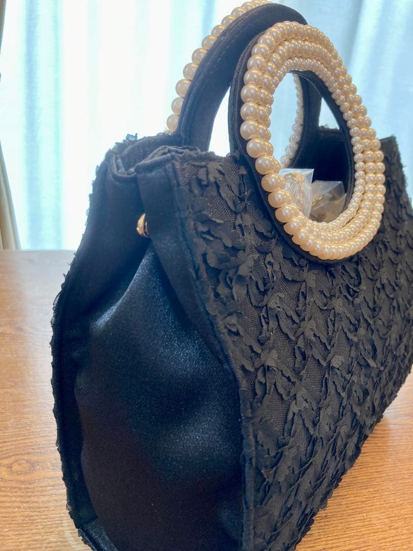 パールハンドル 黒 パーティーバッグ イヤリング　ネックレス　セット　結婚式