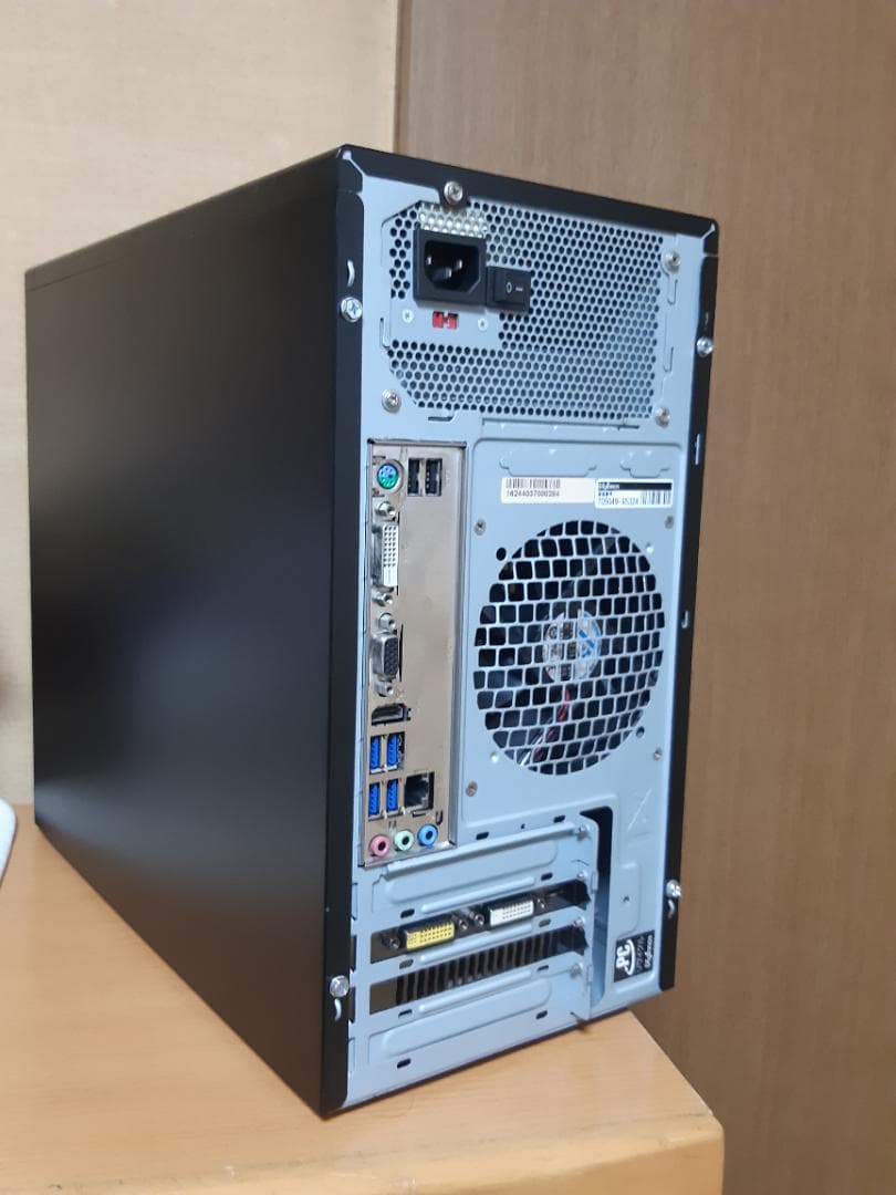 自作PC　RYZEN5 1600・8GB・128GB・GTX750Ti