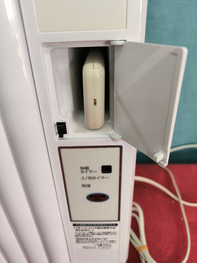 2022年製　コイズミ 窓用エアコン 冷房専用4～7畳用　KAW-1617/W