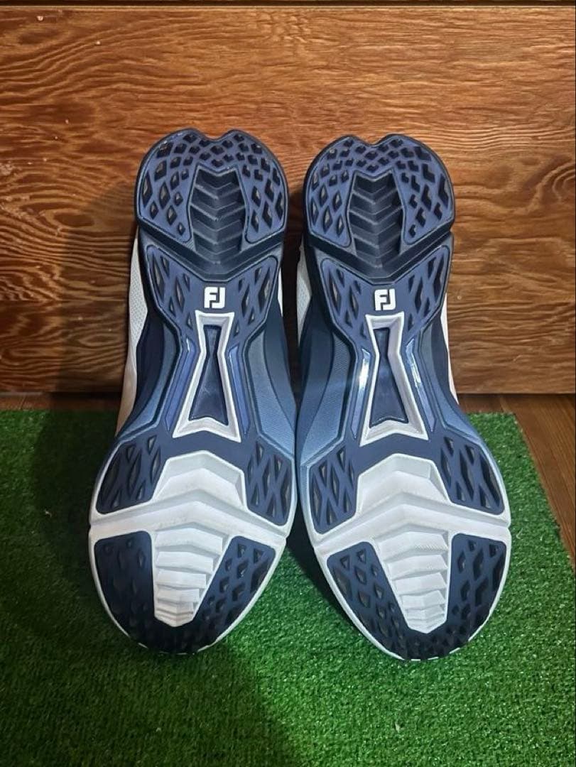 ニ*ー様 フットジョイゴルフシューズ フューエル BOA ホワイト/ネイビー　2