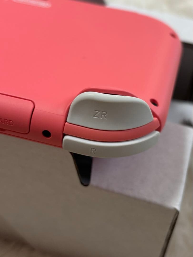 美品Nintendo Switch Lite ピンク 本体&ケース付き