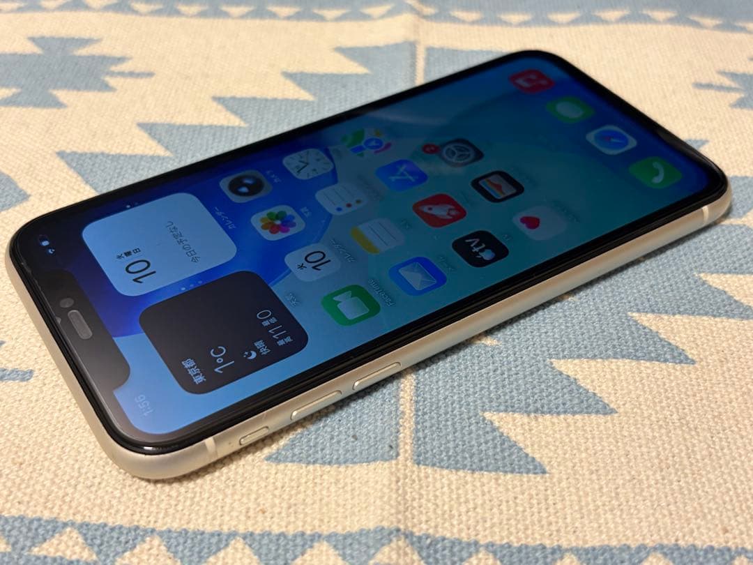 iPhone11 128GB 本体 ホワイト SIMフリー iOS26搭載