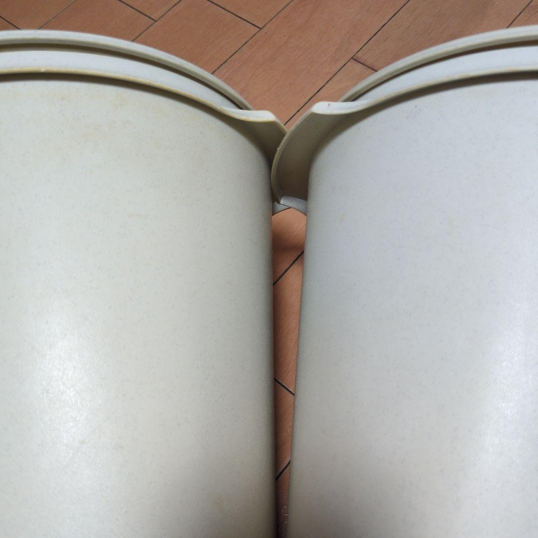 お値下げタッパーウェアマキシクイーンデコレーターホワイトベージュ 2個セット