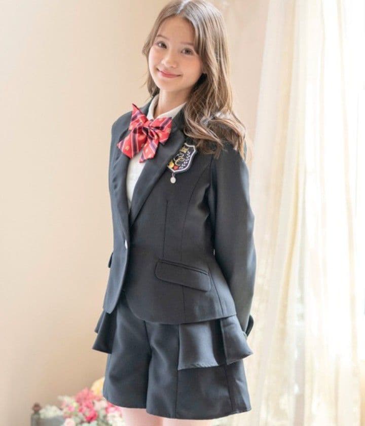 【新品】キャサリンコテージ◆ペムラムパンツスーツ６点セット◆150cm　卒服