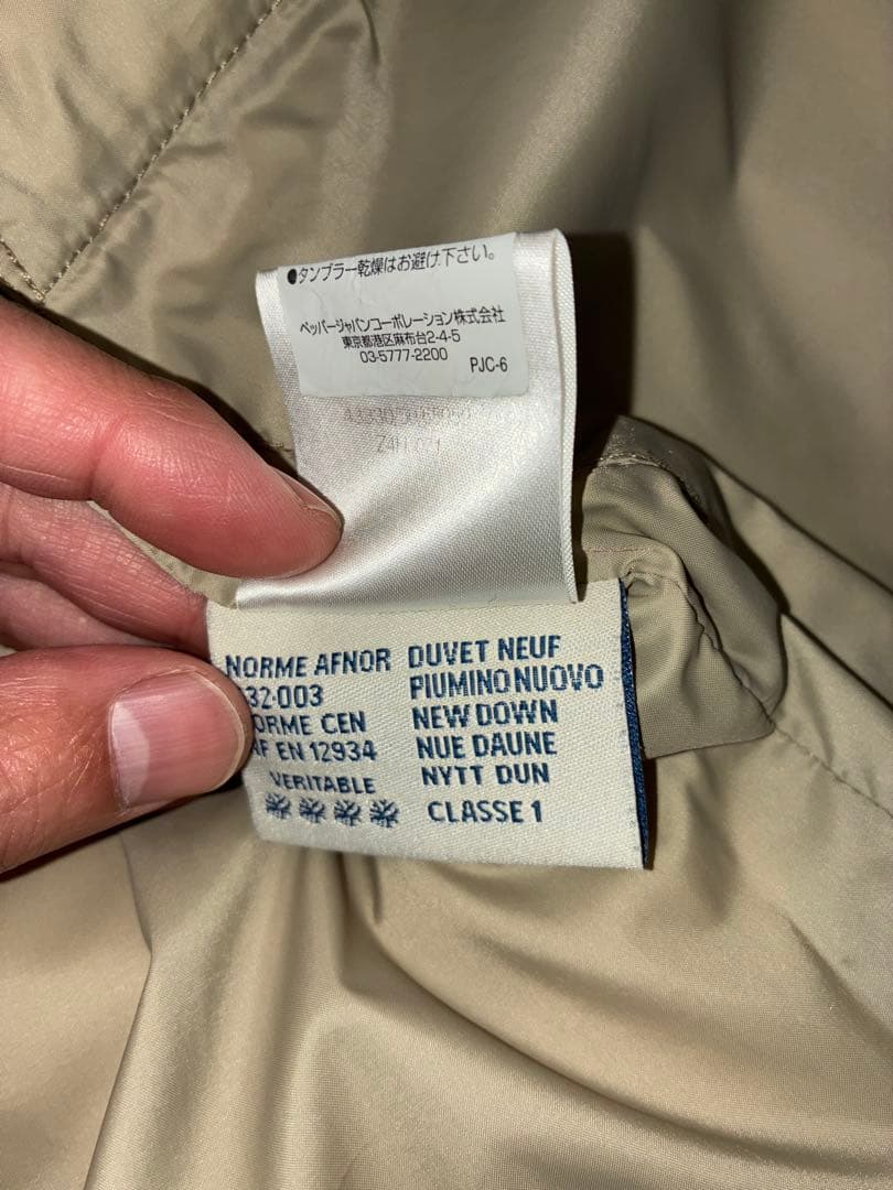 MONCLER ベージュ ダウンベスト