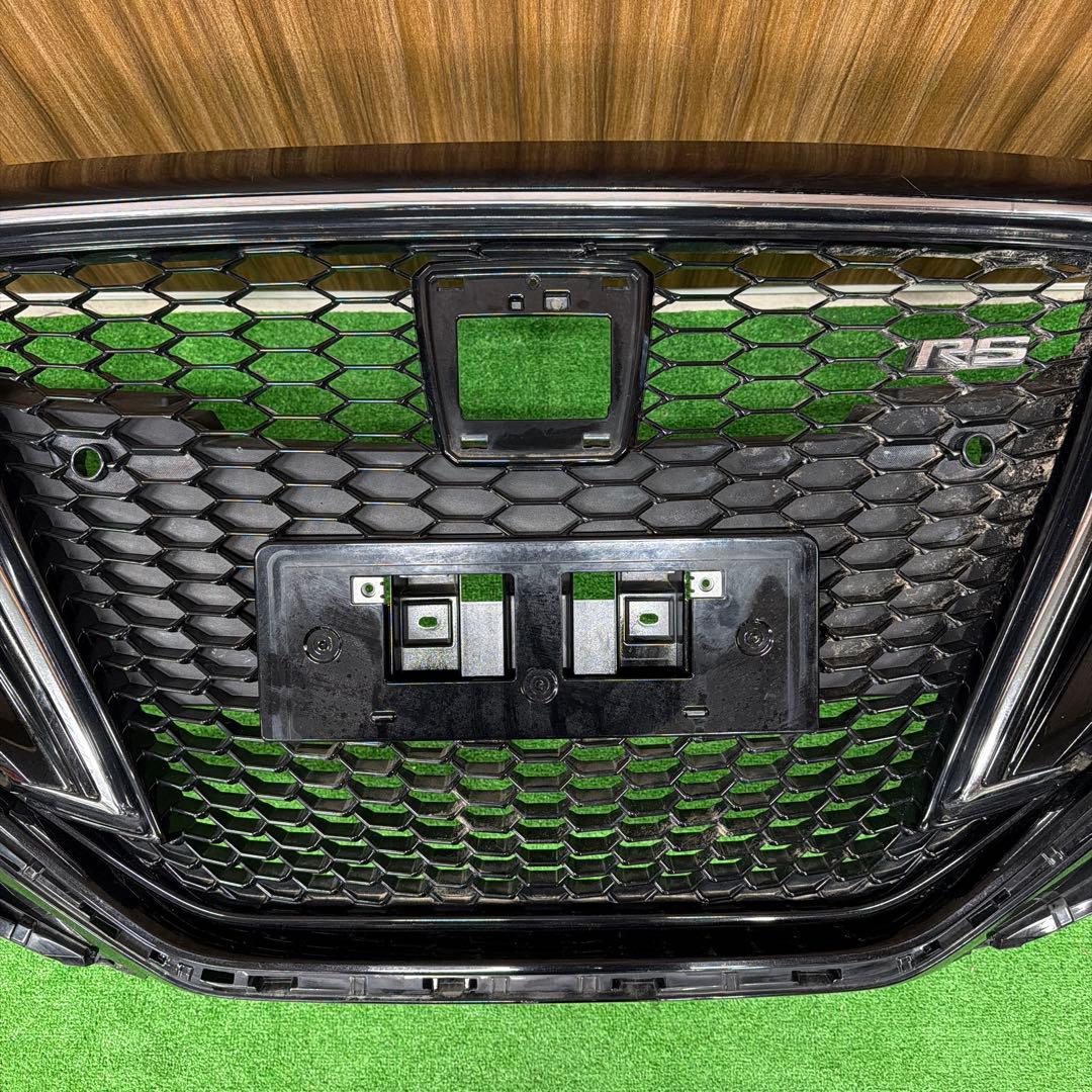 トヨタ　クラウン　ARS220 フロントバンパー　52119-30N30 (2)