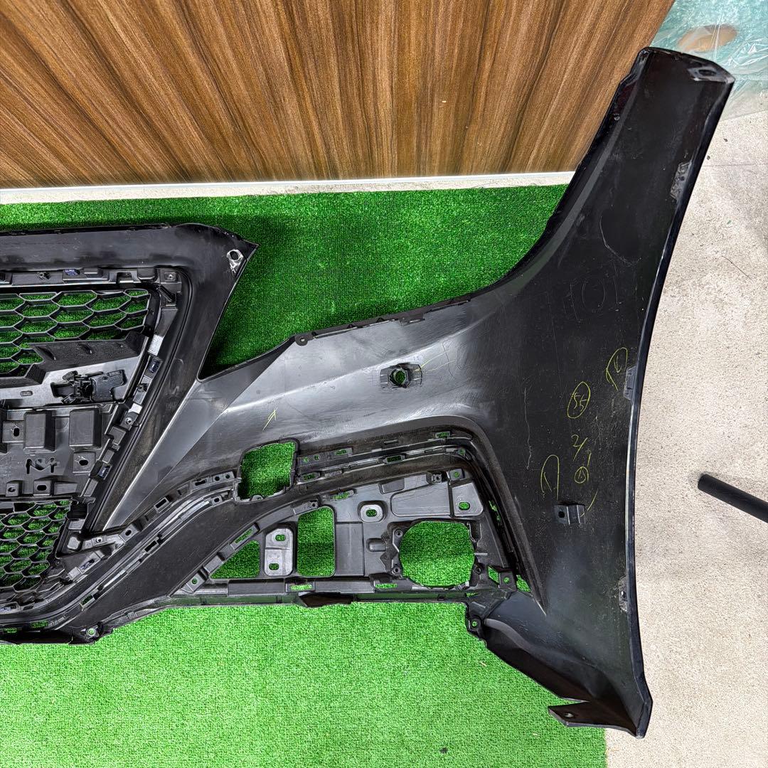 トヨタ　クラウン　ARS220 フロントバンパー　52119-30N30 (2)