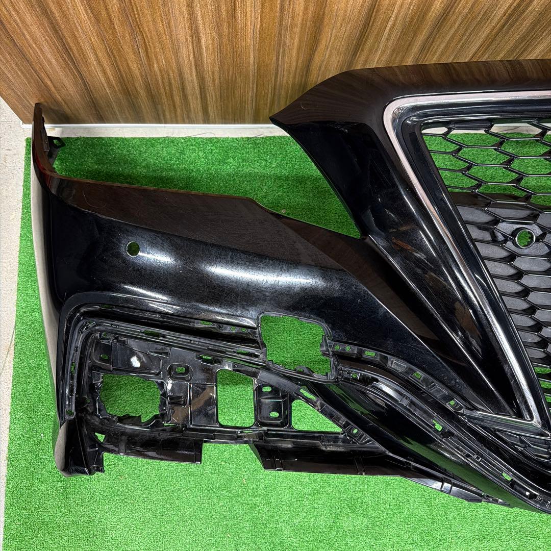 トヨタ　クラウン　ARS220 フロントバンパー　52119-30N30 (2)