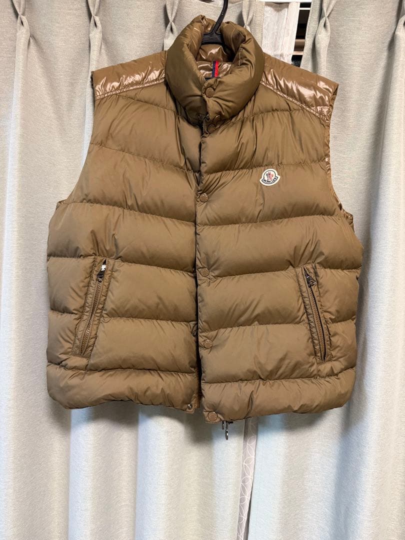 超希少　MONCLER ダウンベスト　サイズ5