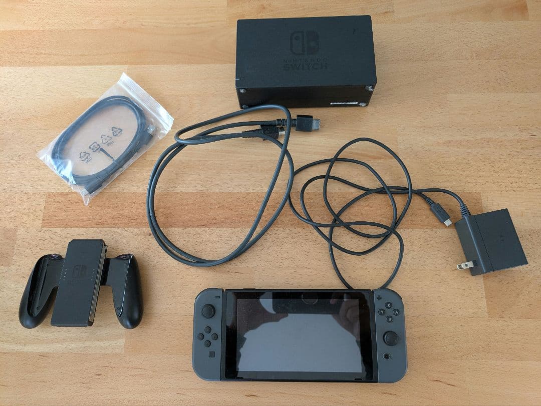 Nintendo Switch 本体と付属品セット