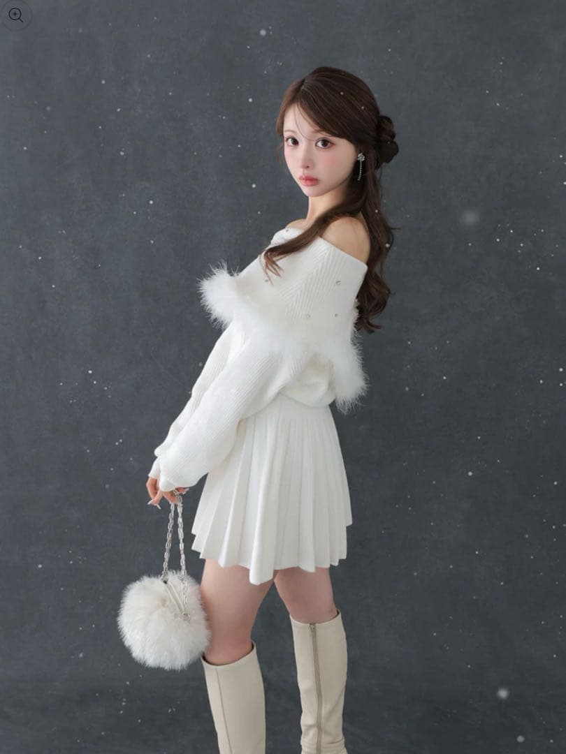 Fur bijou off shoulder mini onepiece 白