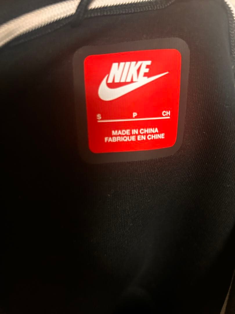 ナイキ テックフリース 反射 Sサイズ！