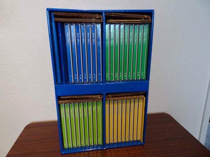 DWE ワールドファミリー メインプログラム CD ジャンク品 美品