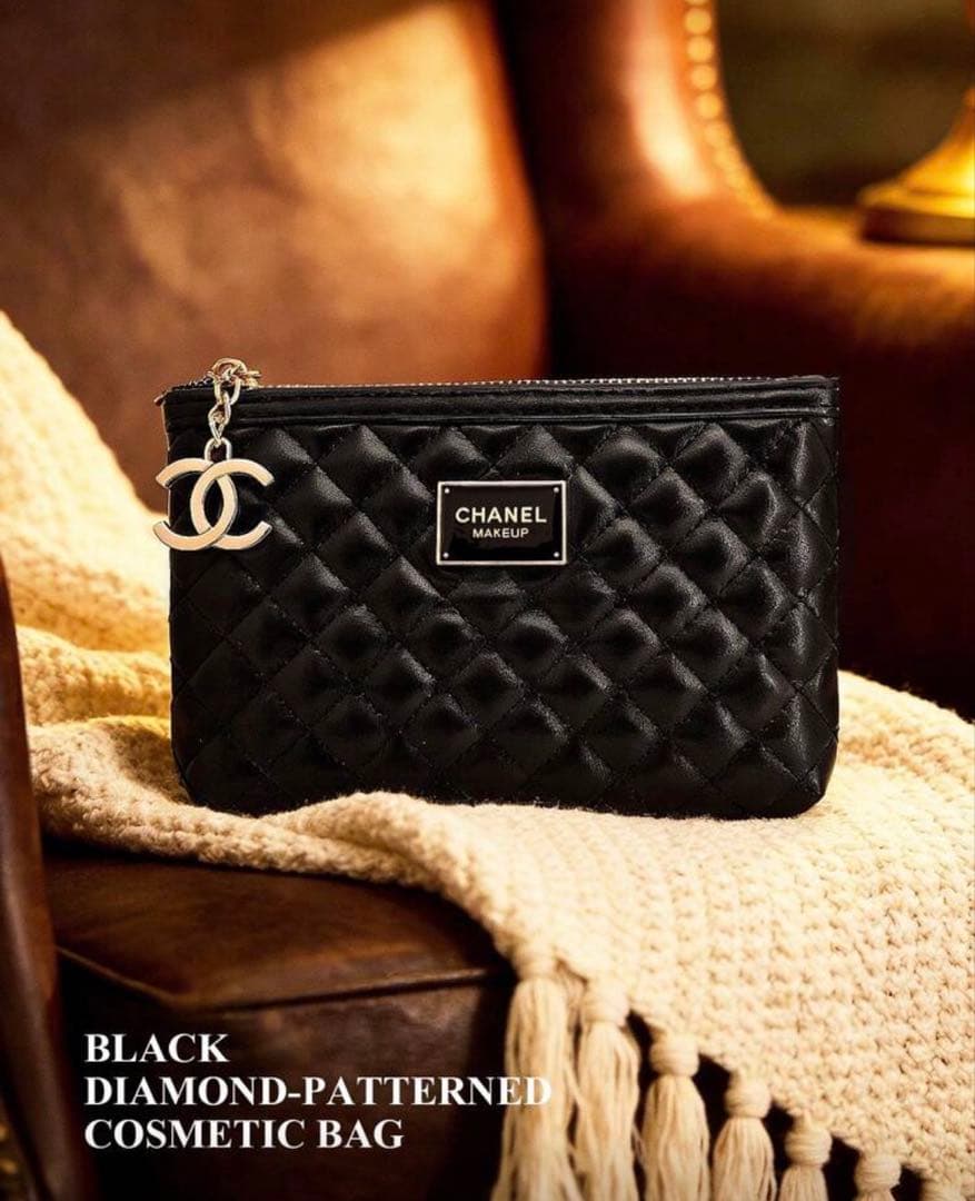 k*a様 CHANEL ブラック 化粧ポーチ　ダイアモンドパターン