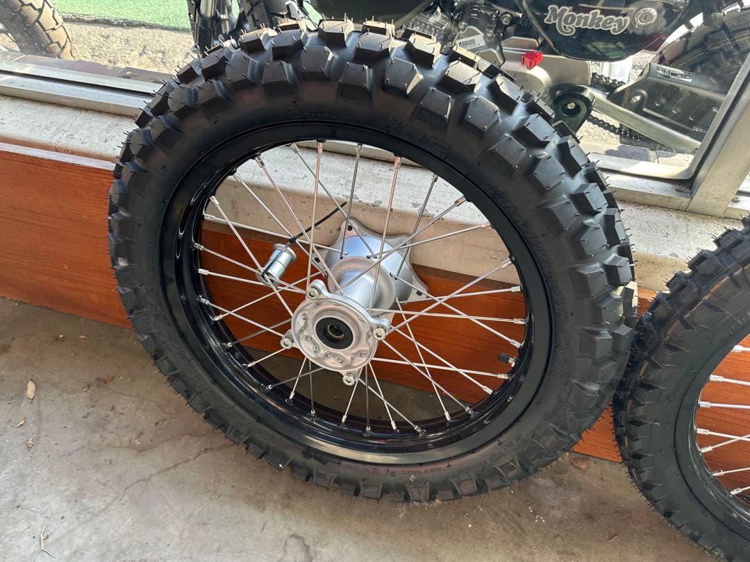 ホンダcrf250l MD47〜新車外し前後純正ホイールタイヤセット新品未使用品