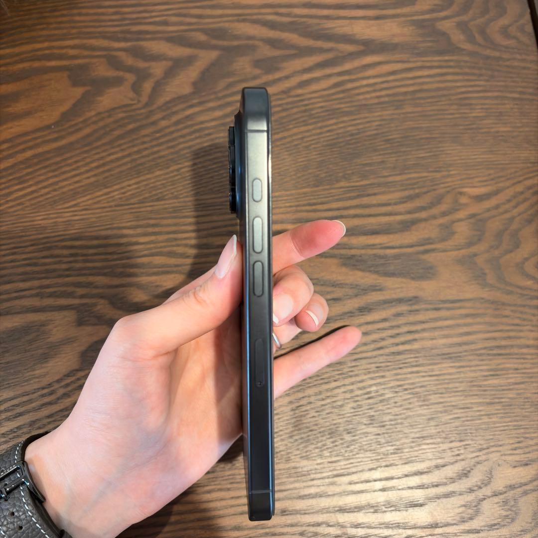 本日中限定価格 極美品 iPhone16Pro 128GB ブラック