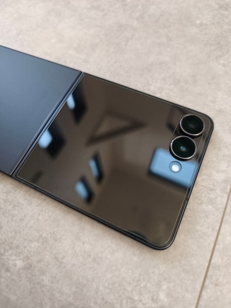 サムスン galaxy z flip7 256GB ジェットブラック おまけ付