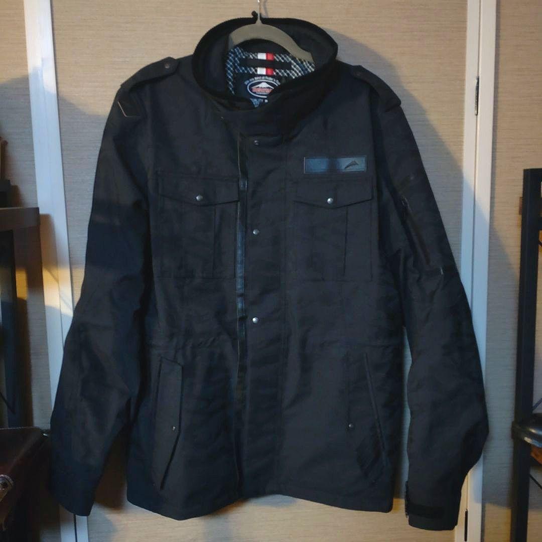 〈トゥアレグ660〉クシタニ ウインターフィンジャケット