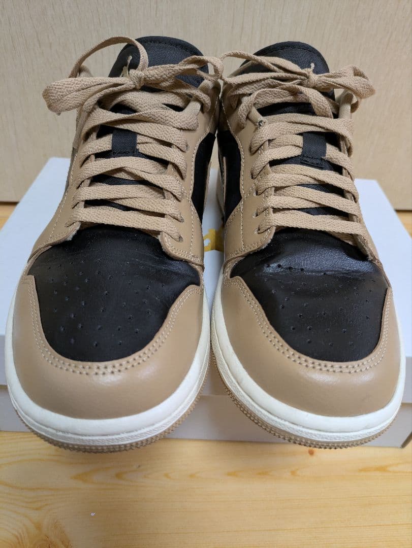 Nike Air Jordan 1 Low デザート/ブラック