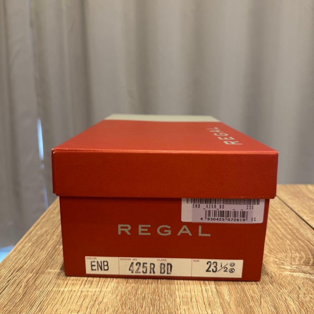 REGAL リボン付き黒ドレスシューズ