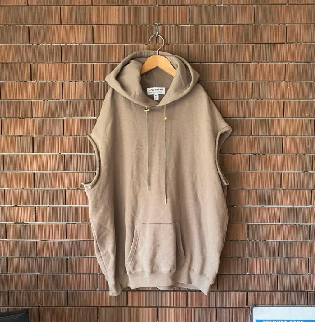 アパルトモン別注　アメリカーナ　ノースリーブパーカー　フーディー