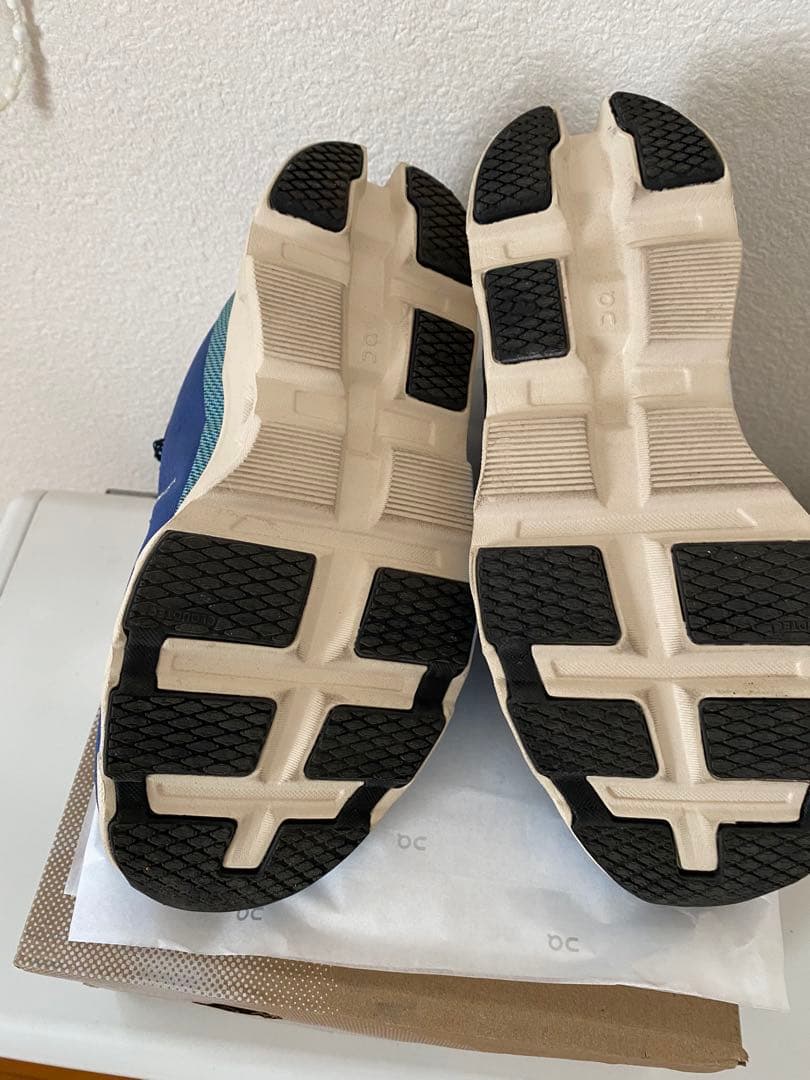 onクラウドモンスター2 25㎝