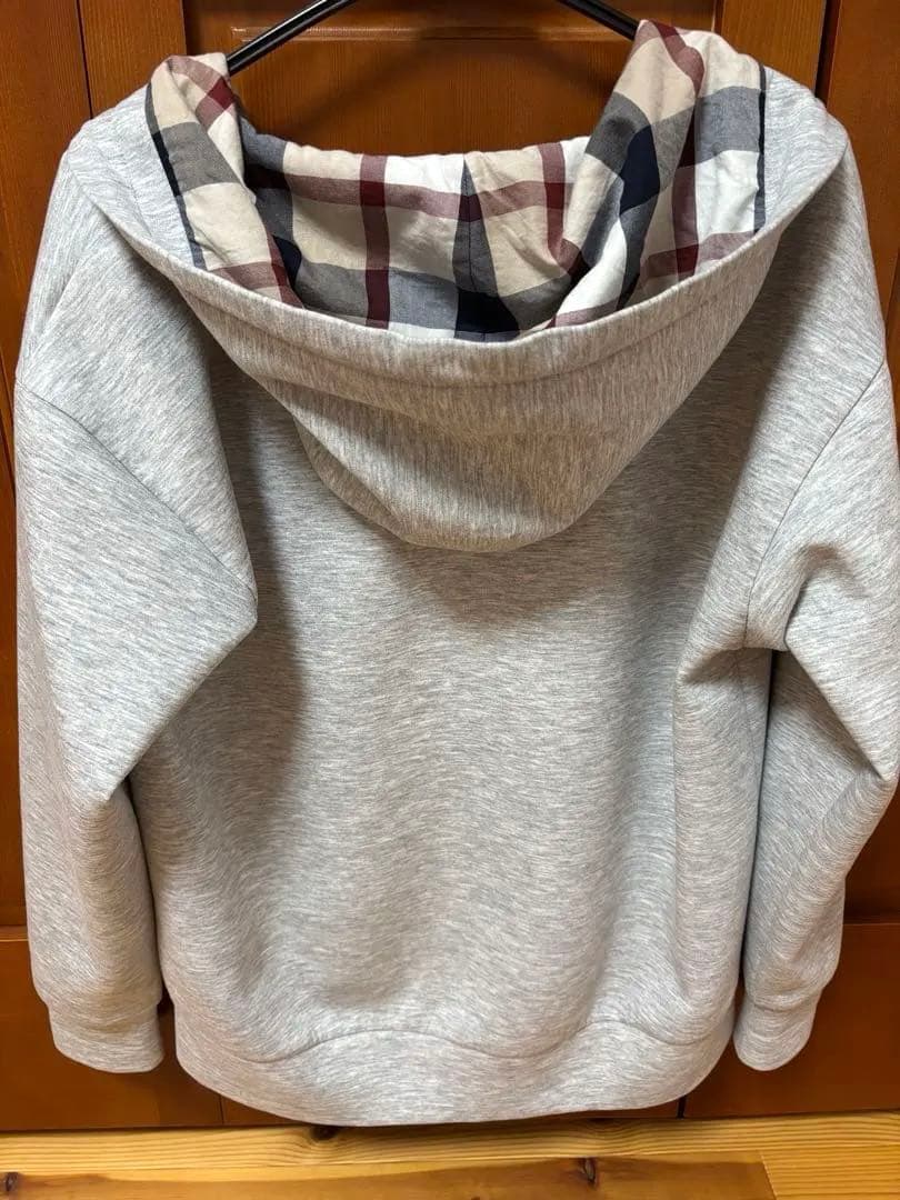 BLUE LABEL CRESTBRIDGE グレー パーカー 38