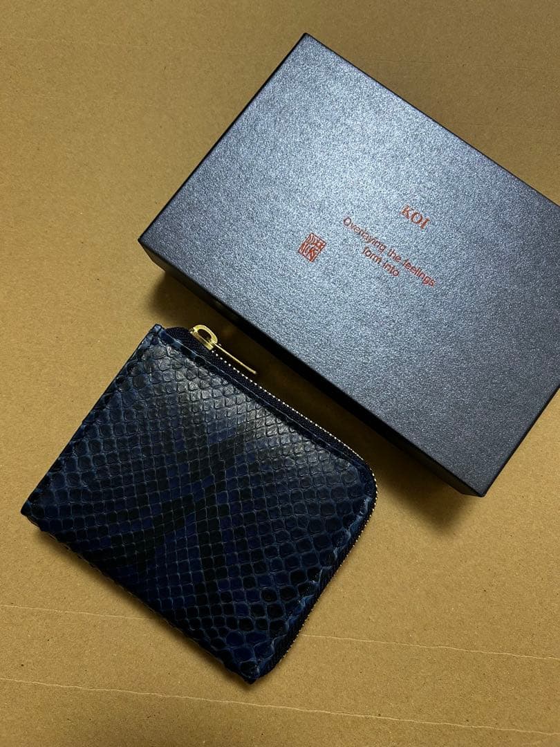 BAGGYPORT バギーポート 藍染め ヘビ革 パイソン コンパクトハーフ財布