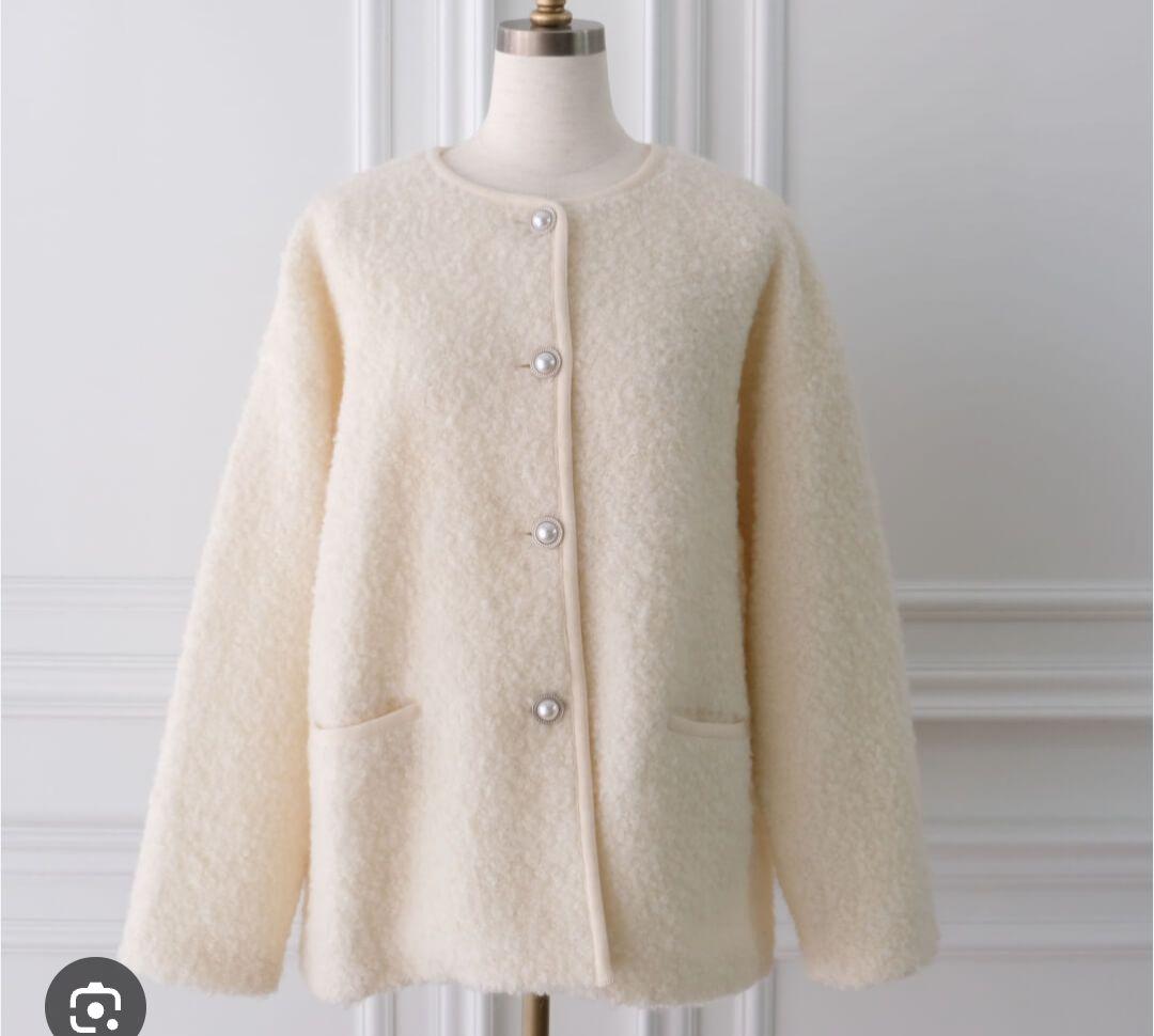 値下げ【新品未使用】アンミヌunminouブークレノーカラージャケットアイボリー