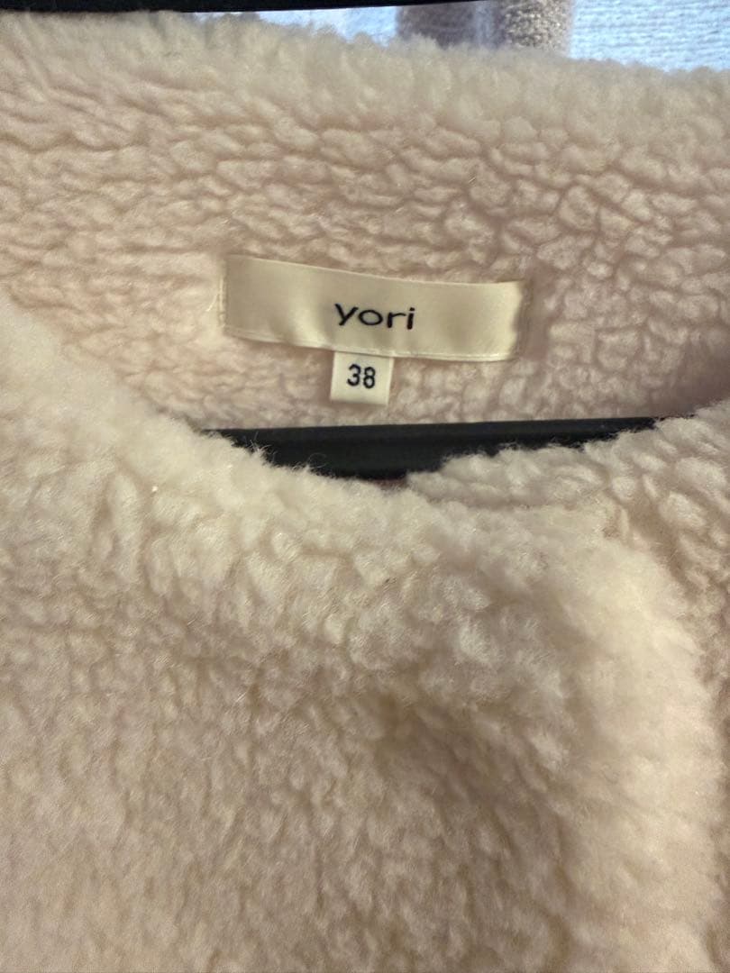 美品　38 ヨリ　yori もふボアコート　ホワイト　ボア　コート