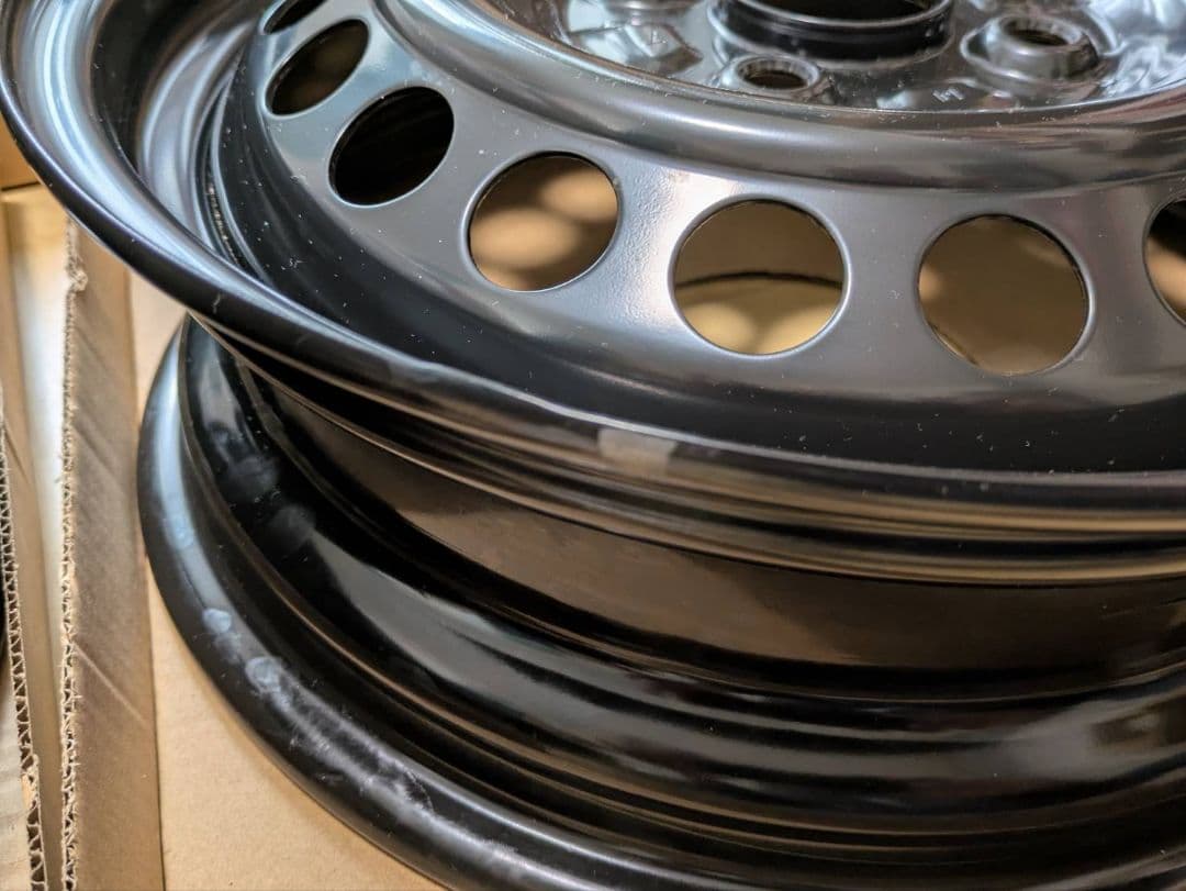 ダイハツ　スチールホイール　14インチ　新車外し