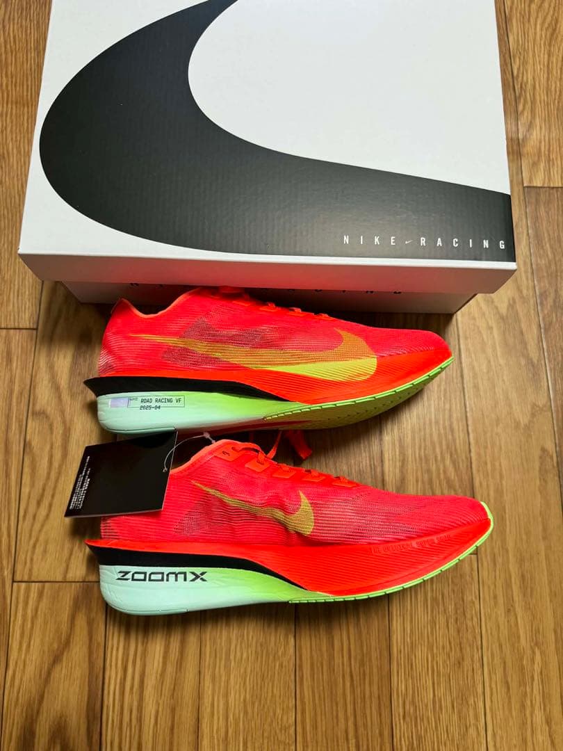 NIKE ZOOMX VAPORFLY NEXT％4 ヴェイパーフライ　26