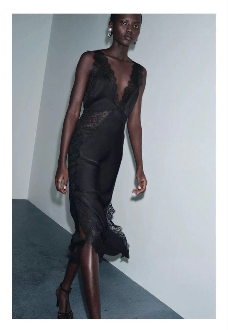 ZARA ZWCOLLECTION サテンレースワンピース　M 新品未使用