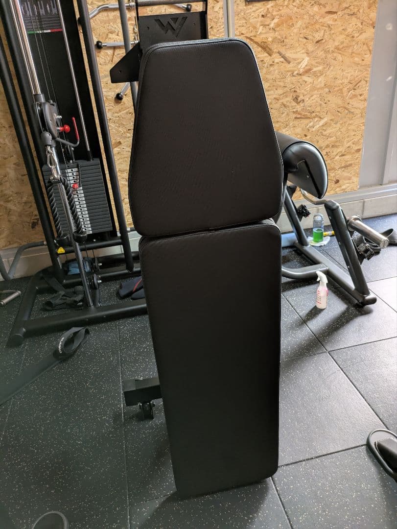 REP Fitness BlackWingアジャスタブルベンチ レッグローラー付