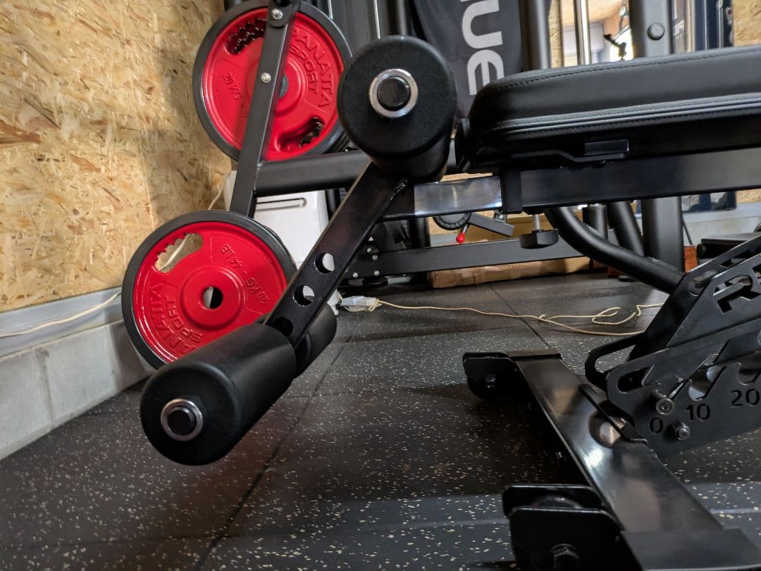 REP Fitness BlackWingアジャスタブルベンチ レッグローラー付