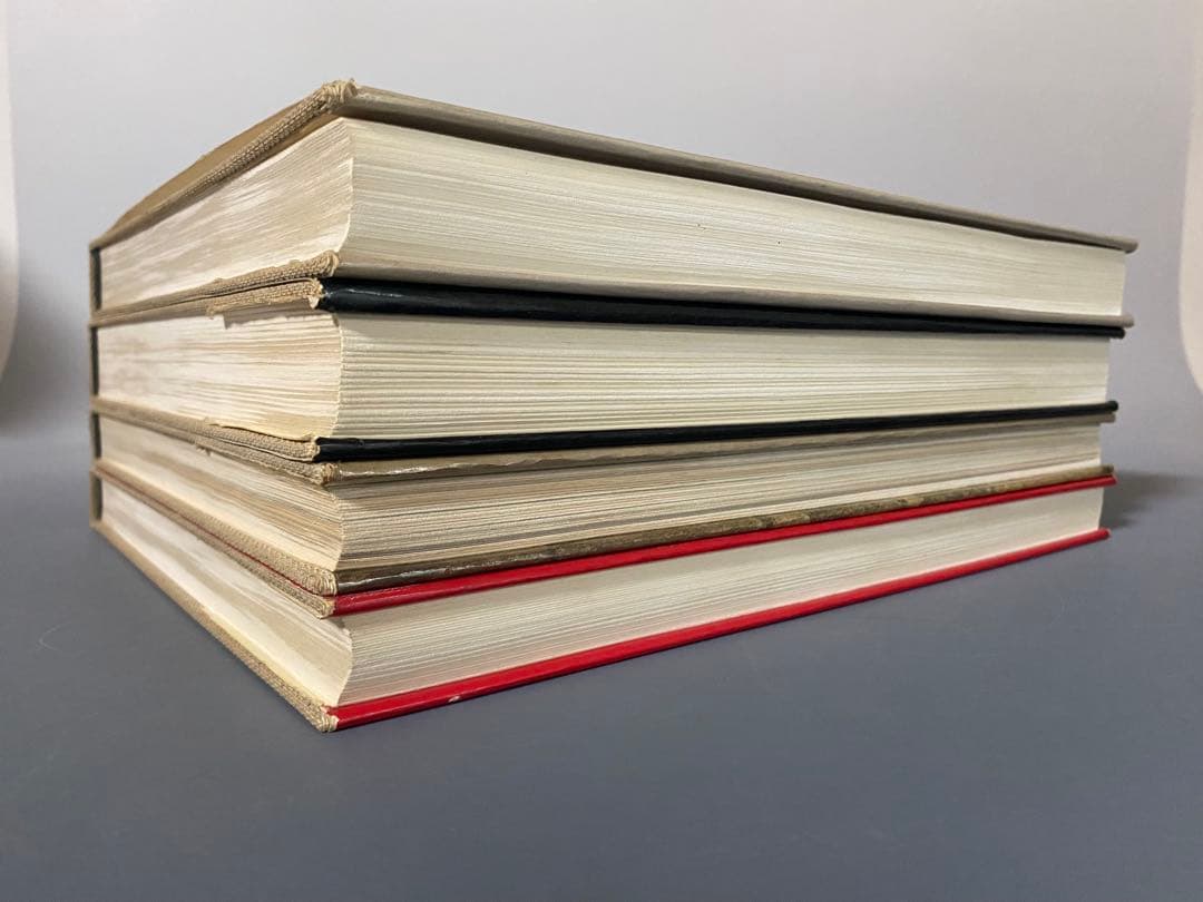 洋書　Picassoピカソ4冊組