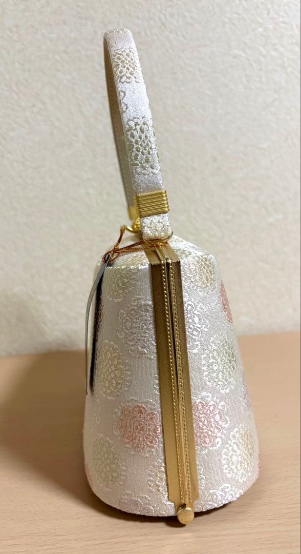 新品未使用品　銘織つづれ錦　和装バッグ＆草履セット　白×ゴールド　LLサイズ