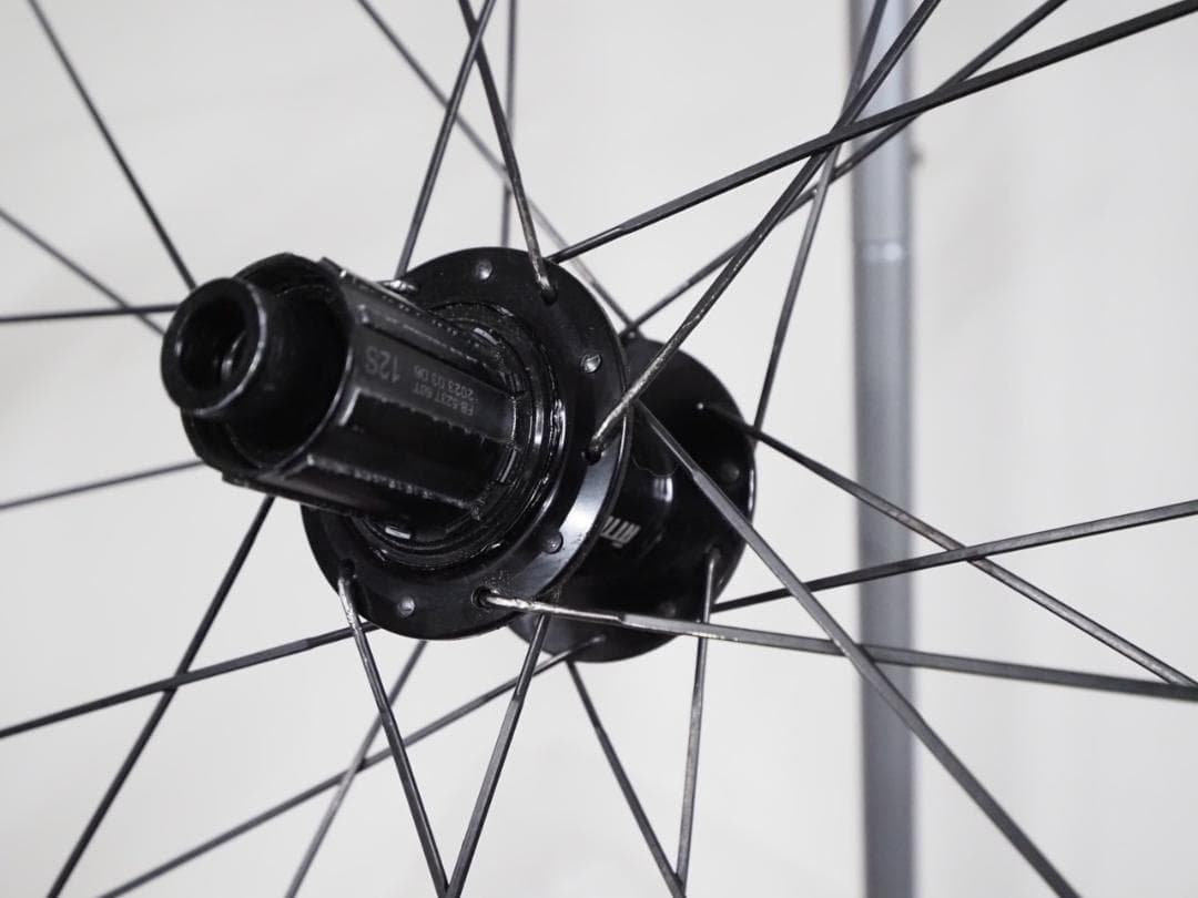 アタッキ カーボンホイール ディスクブレーキ 45mm　ATTAQUE 前後