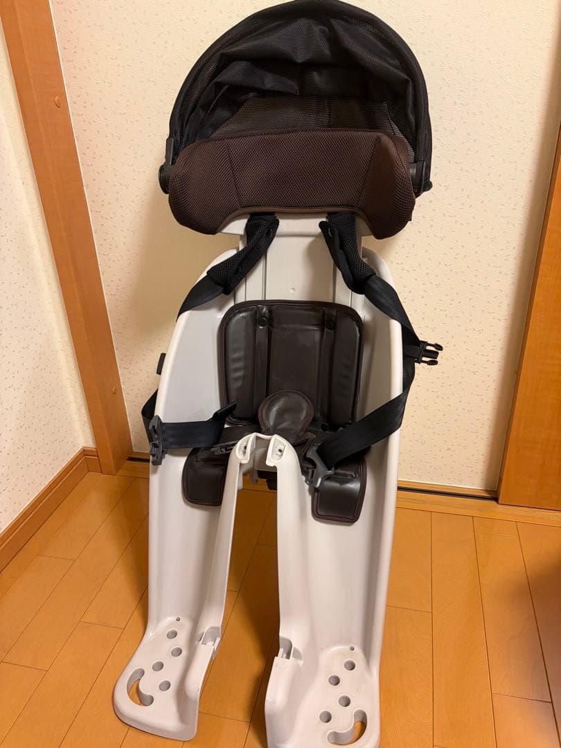 ギュットクルーム フロントシート チャイルドシート レインカバー クッション