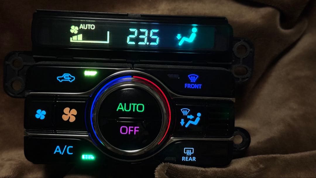 la650Sタント タントカスタム　レインボーLED打ち替え済み エアコンパネル