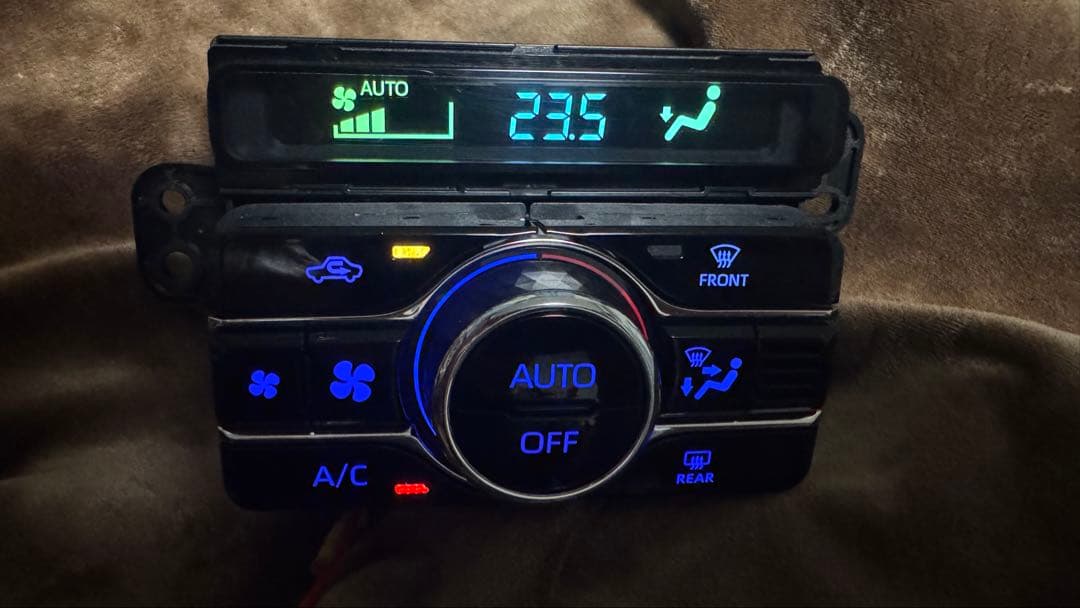 la650Sタント タントカスタム　レインボーLED打ち替え済み エアコンパネル