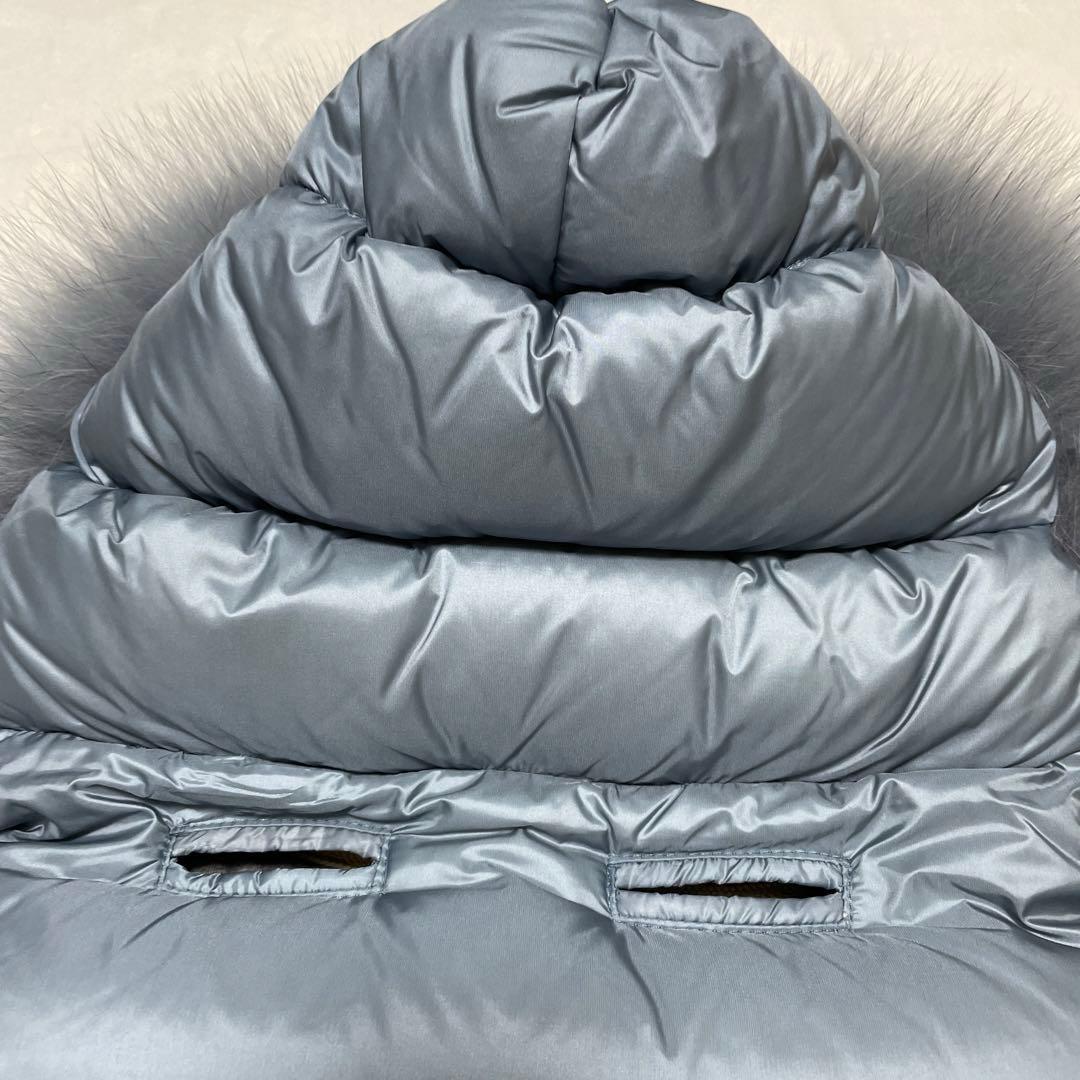 12月限定値下げ‼︎ モンクレール ベビーカー ケープ カバー　ダウン　防寒