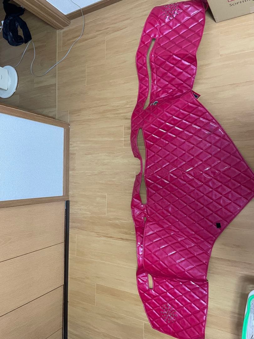 17プロフィア大型　内装品　セット　ピンク