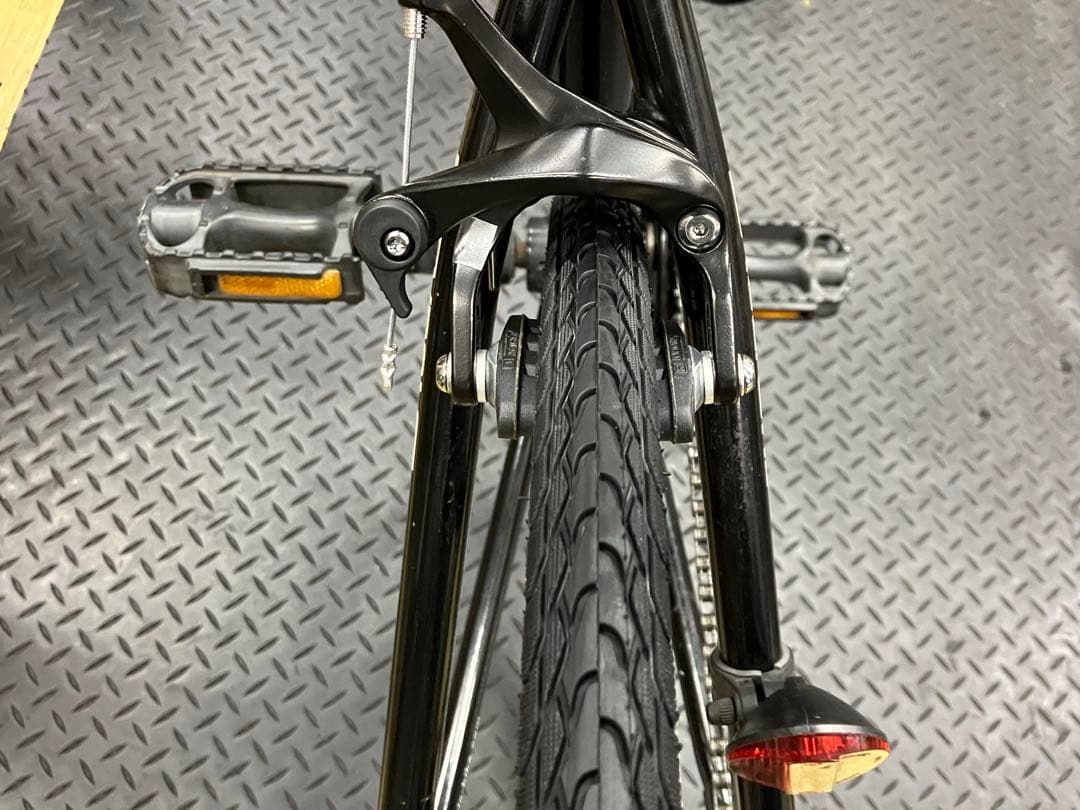 【引き取り限定】リユース品　シボレー　クロスバイク　700×28c 450mm