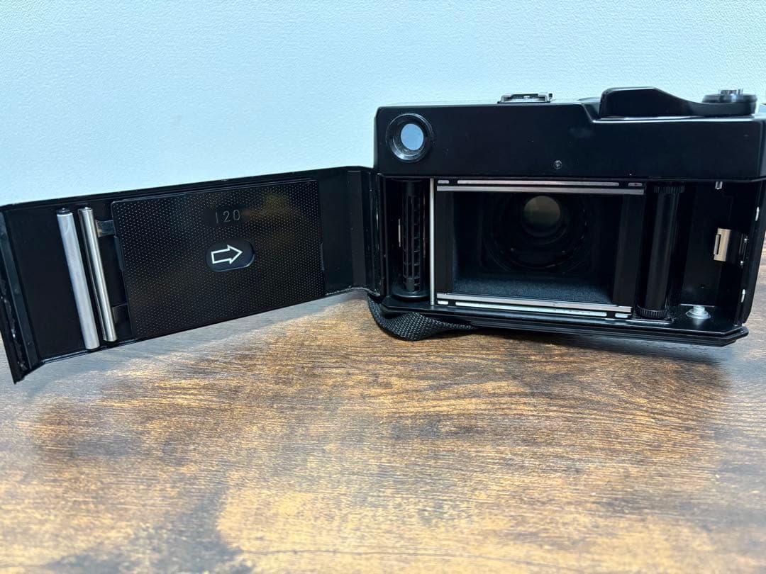 中判カメラ　FUJICA GW690 90mm