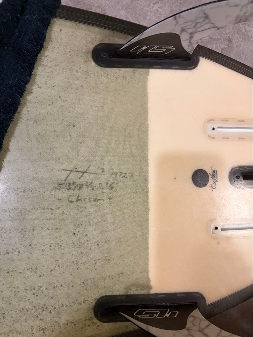 フィン付き サーフボード HaydenShapes 5'3